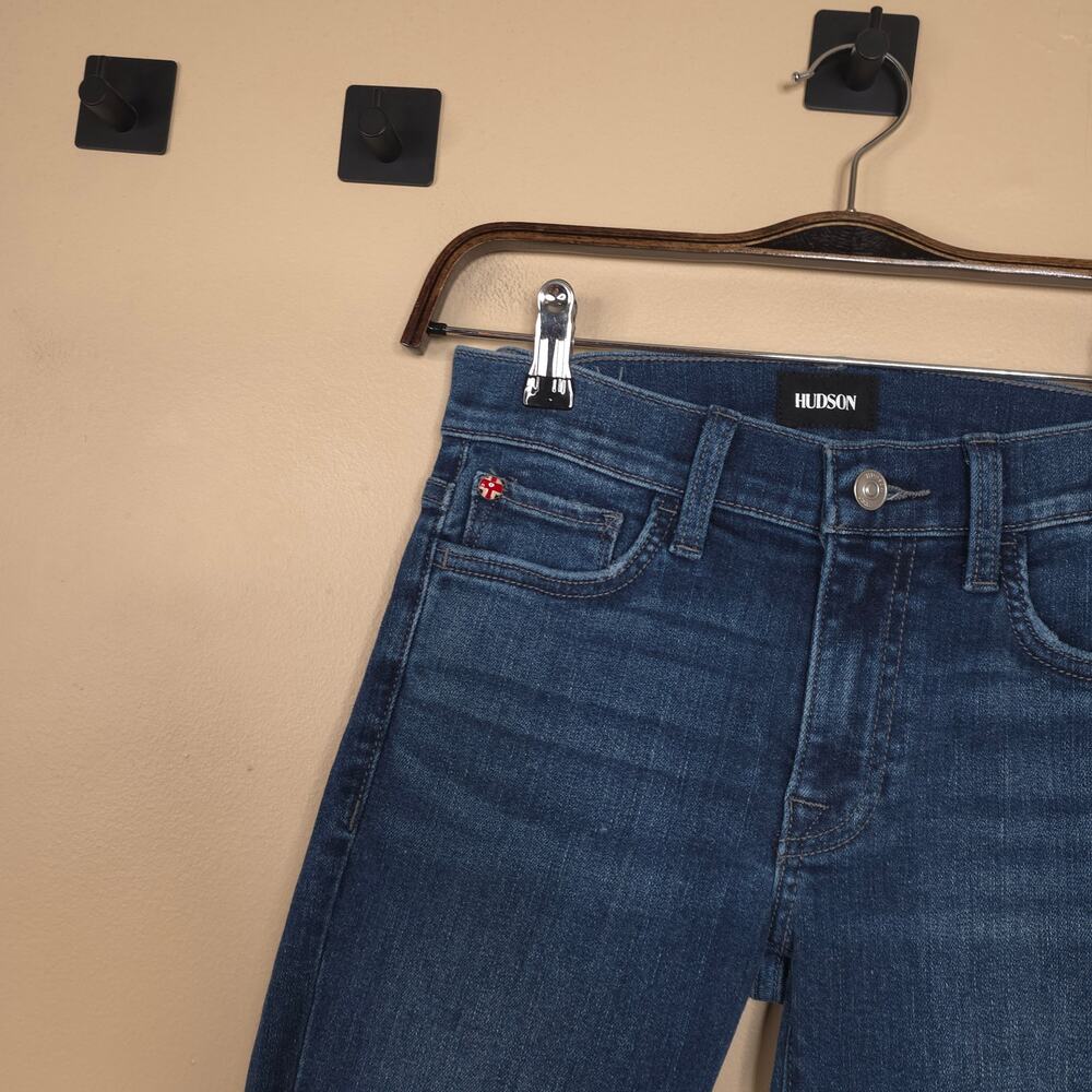 Hudson Mid-rise Amina Raw Hem Bermuda Short in Dark Wash Size 24 - Picture 4 of 12